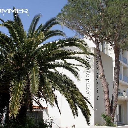 Summertime Hotel Cabras Exterior photo